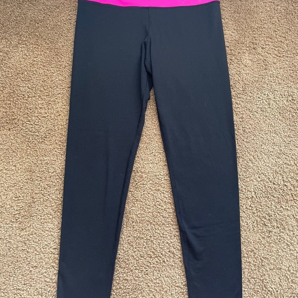 vs PINK bundle - Picture 6 of 6